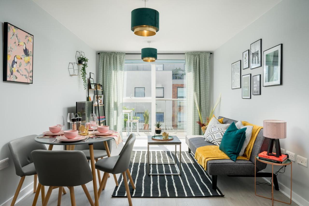 Kew Gardens Retreat Apartment Екстериор снимка